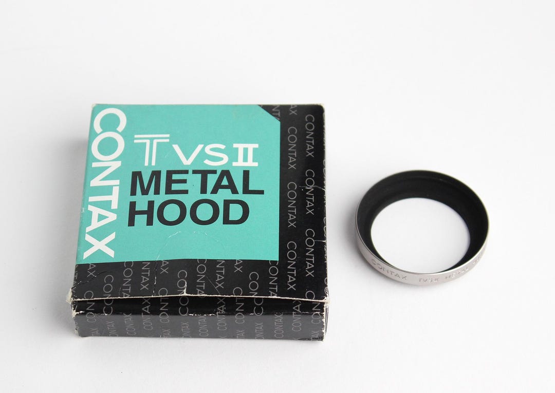 CONTAX Tvs II Metal Hood Mint in the Box