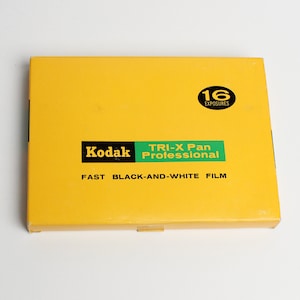 Vintage Kodak TRI-X Pan TXP 523 Black & White Film 16 4x5 Sheets - Expired 1972