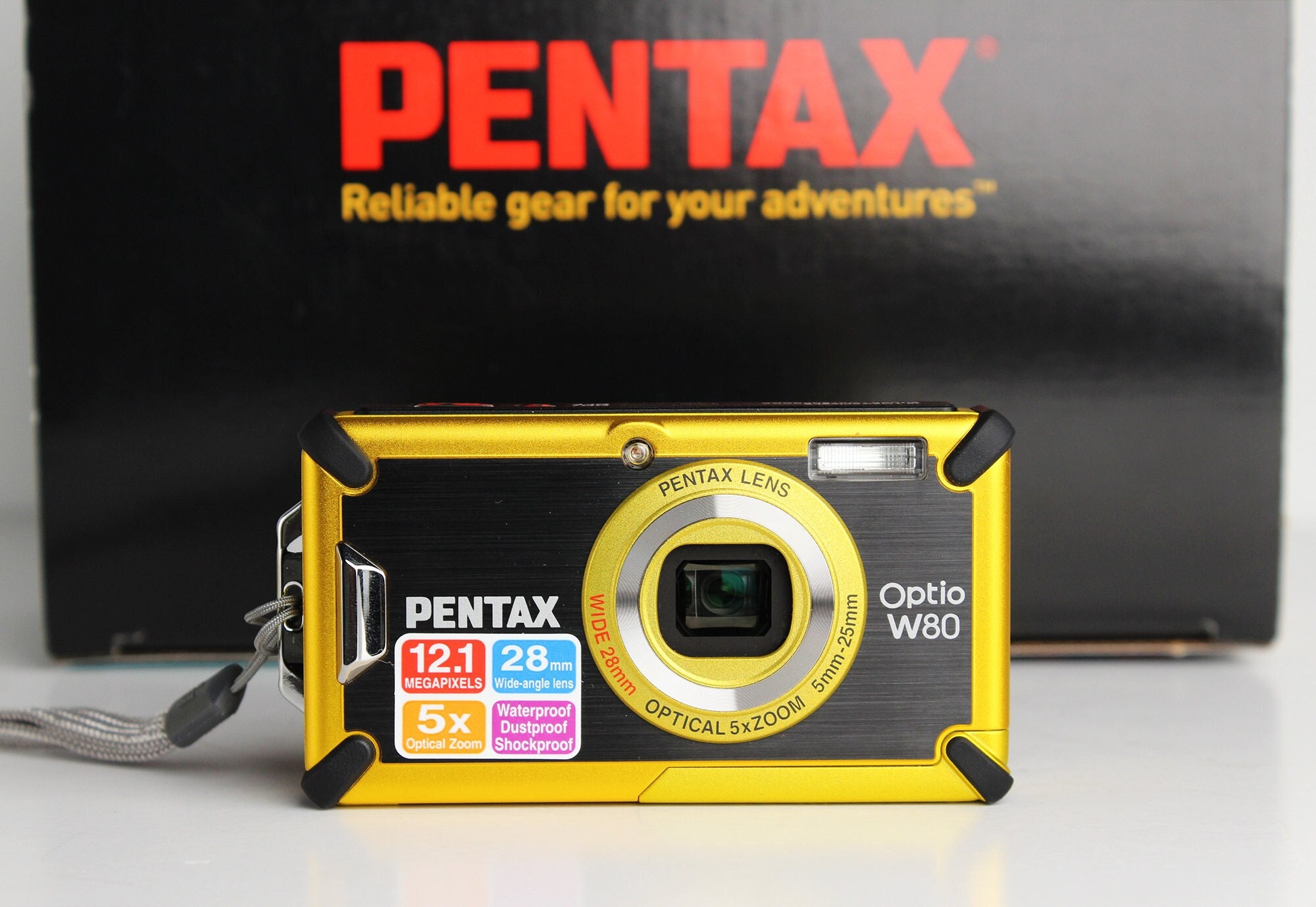 【早い者勝ち!】PENTAX Optio W80 12.1メガピクセル PENTAX OPTIO W80 12.1 Megapixels Waterproof Digital Point
