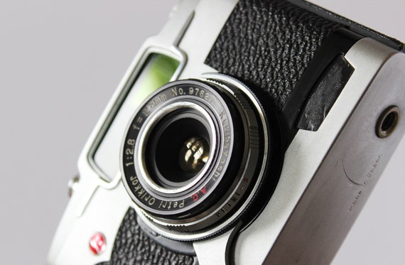 PETRI Compact Super 35mm Half Frame Film Camera - Orikkor