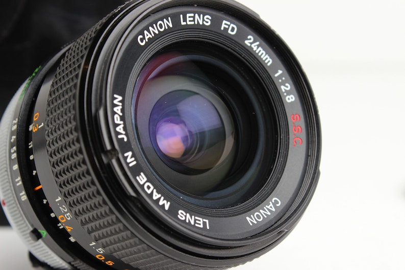 CANON FD 24mm f/2.8 S.S.C. Lens Excellent Condition Caps and Case Included Wide Angle Canon Lens image 4