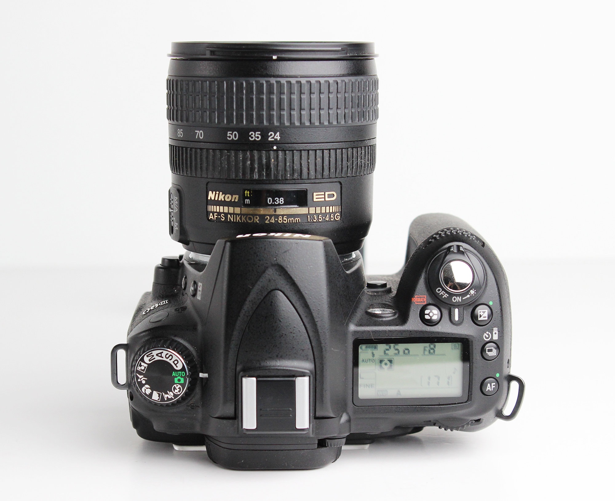 Nikon D90 AF-S NIKKOR 24-105mm ED 美品 Nikon D90 AF-S NIKKOR 24-105mm ED 美品