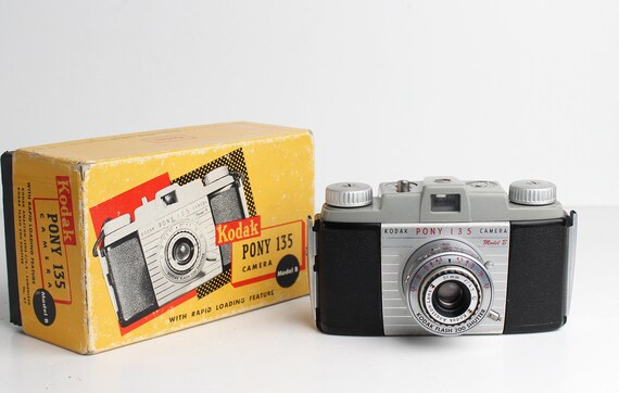 コダック ポニー135モデルB Kodak Pony 135 Model B - Down the Road