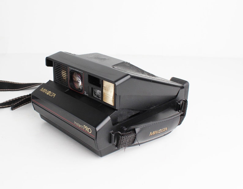 Vintage 1980s Polaroid MINOLTA Instant Pro Camera - Spectra PRO ...