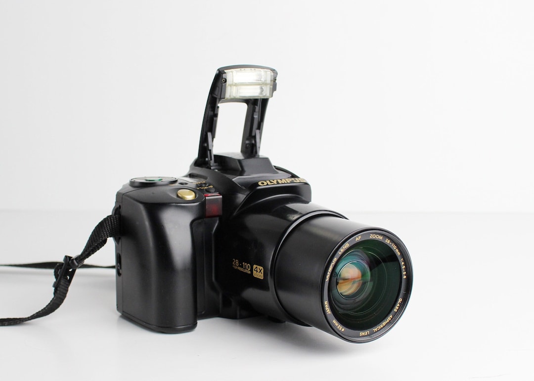 Olympus IS-10 Super DLX 35mm AF Point-and-shoot Film Camera