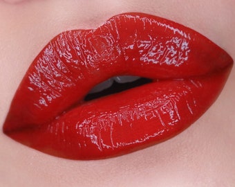 Alteration - Red Lip Gloss - Hydrating Lip Gloss Vegan