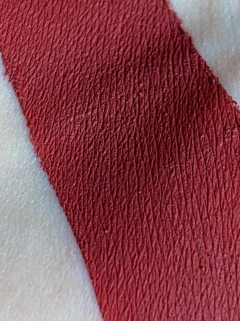 Rubies Vegan Red Matte Liquid Lipstick image 3