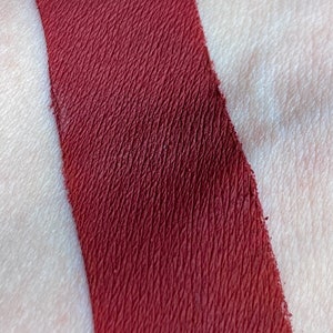 Rubies Vegan Red Matte Liquid Lipstick image 2