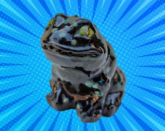 Vintage Ceramic Frog / Toad Salt or Pepper Shaker / Dispenser - Vintage Frog Collectable