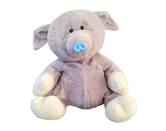 Trotters el Cerdito - Mis Amigos de la Nariz Azul - Peluche Coleccionable Grande - Trotters Número 64 - Cerdito de Peluche de 25 cm - Me to You - Gorro Tatty Teddy