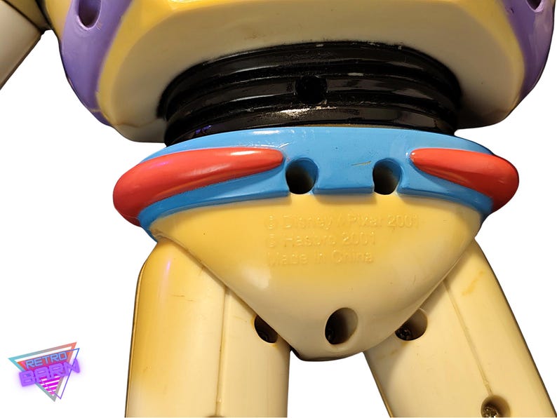 Vintage Buzz Lightyear Talking Doll – 2001 Hasbro Toy Story Action Figure image 10