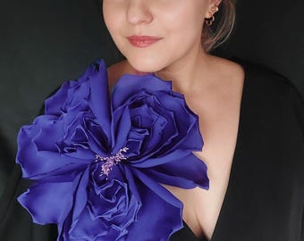Oversized Vibrant Blue Flower Brooch: Handmade Fabric Pin