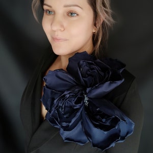 Large dark blue flower, fashion brooch, large flower pin, huge dark blue flower pin, purple look. blue fashion, large brooch, fabric