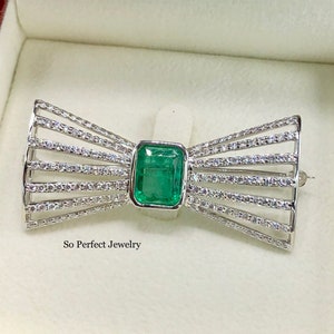 ART DECO 4.28TCW Emerald & Diamonds 18K Solid white Gold 1920's vintage bow handmade colombian zambia natural brooch pin vintage huge