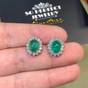 WOW 5.65TCW Emerald VS Diamond 18K Solid White Gold Earrings - Etsy