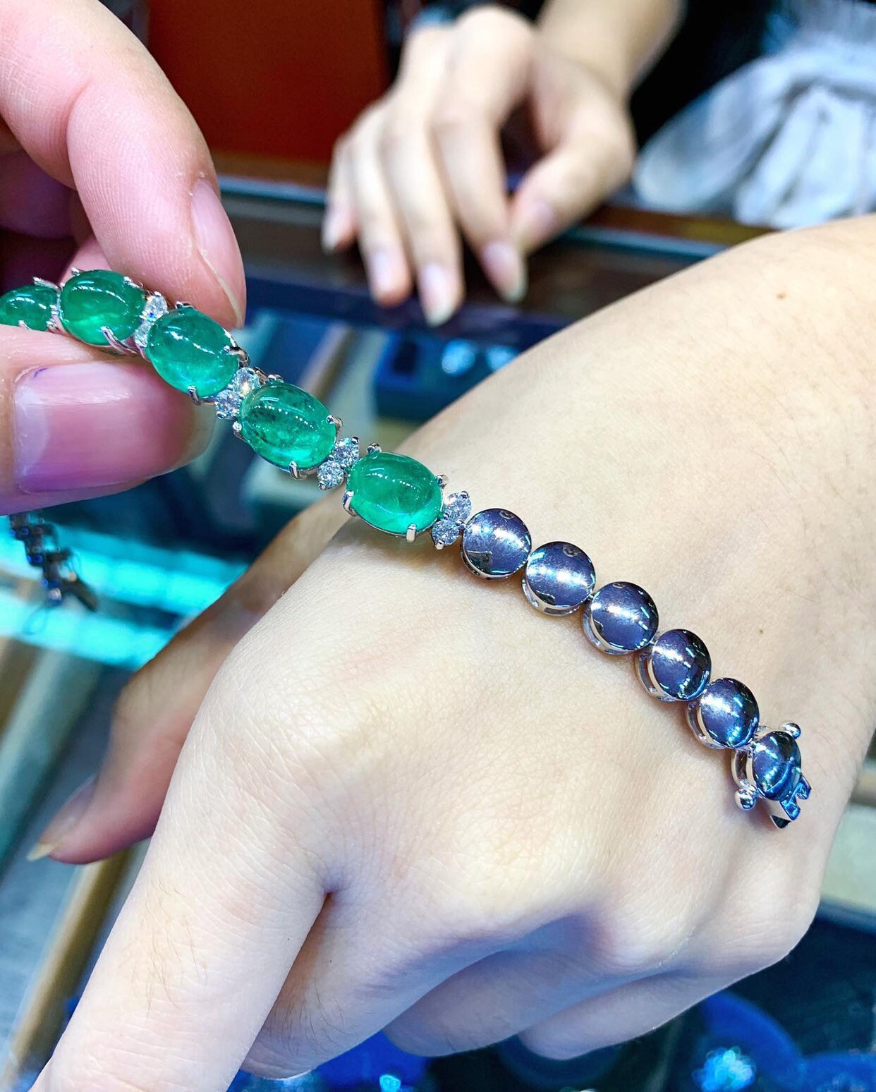 GORGEOUS! 38.22TCW Emerald Diamond 18K Solid White Gold