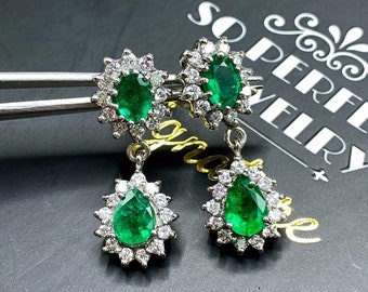 Dangling! 5.32TCW Green Emerald VS Diamond 18K solid WHITE gold handmade earrings dangle drop white gold chandelier pear zambia colombian