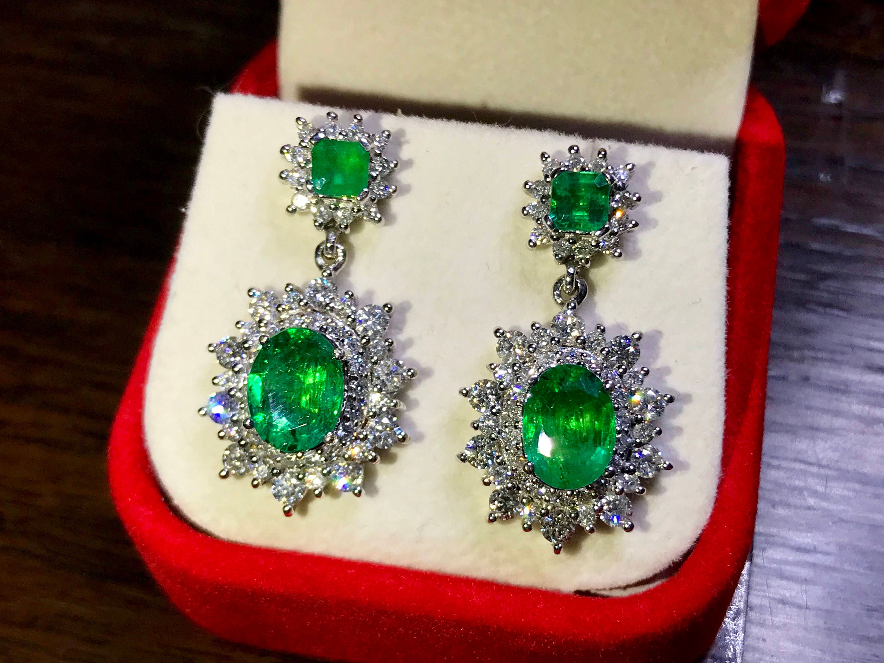 HUGE 7.08TCW Sparkling Emeralds & Diamond in 18K solid WHITE | Etsy