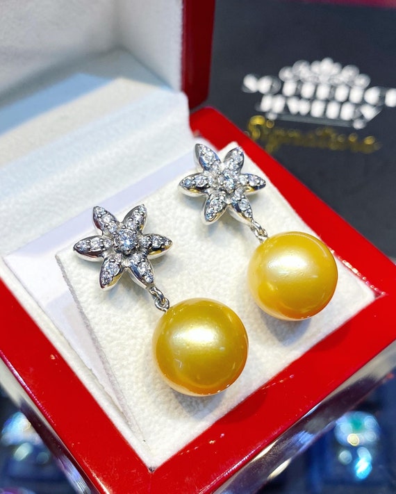 13mm south 2024 sea pearl earrings