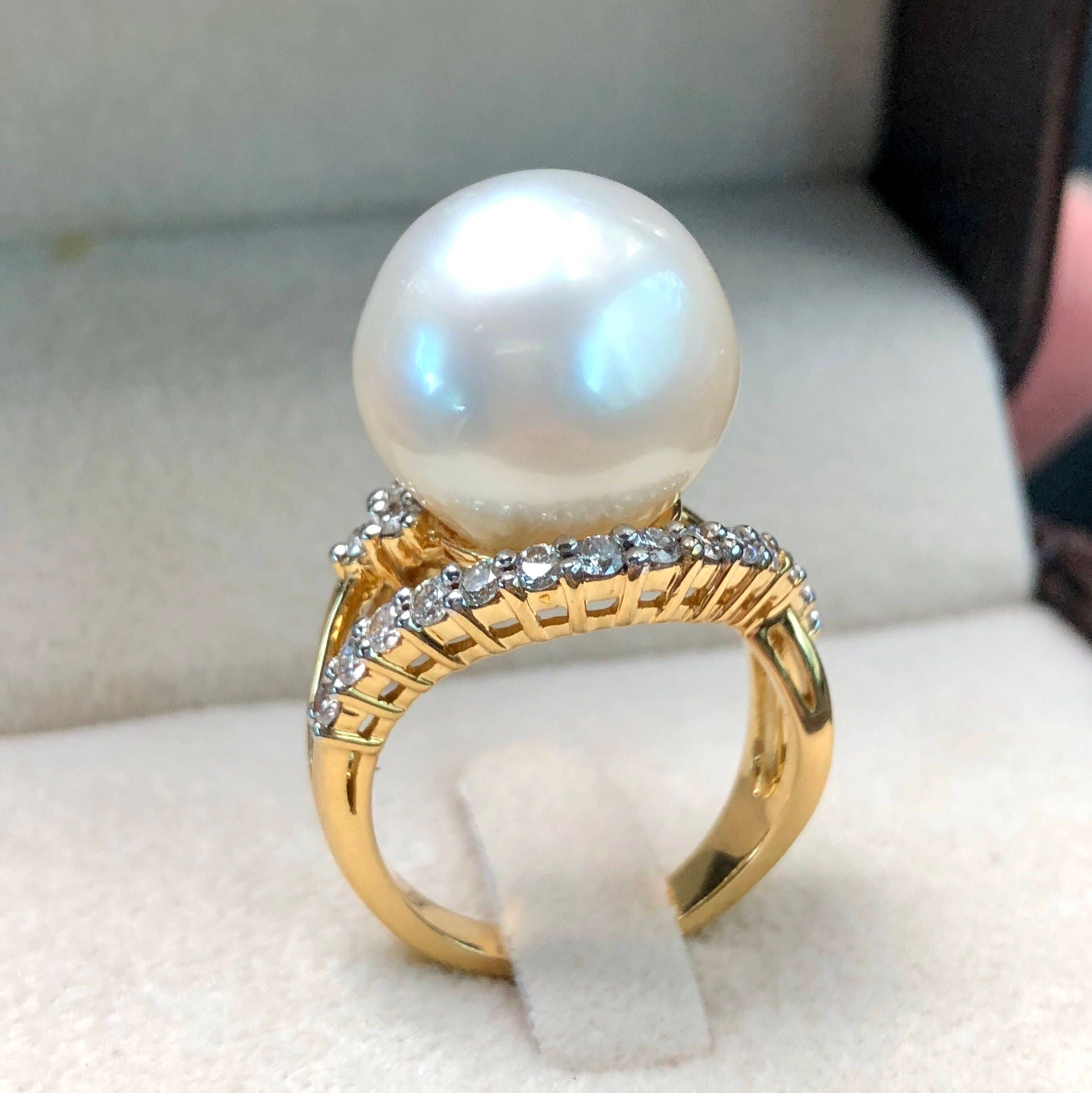 WOW! 14mm SOUTH SEA Pearl & 0.47 Ct Diamonds in 18K Handmade Solid