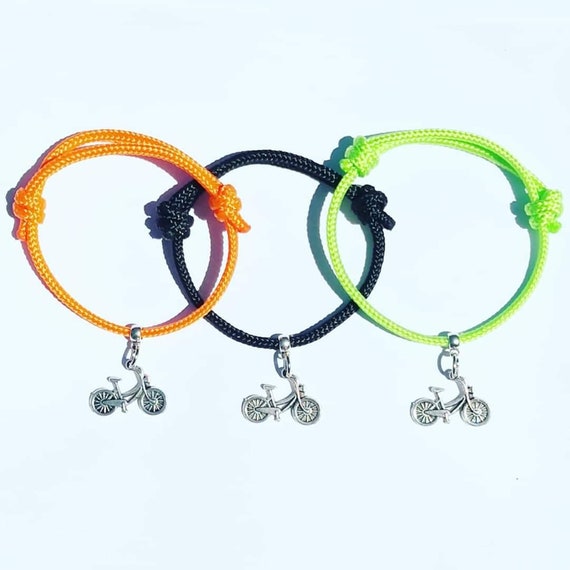 Retro Bicycle Bracelet for Bicycle Riders, and Cyclist Lovely Gift, Bike Charm on Paracord, Upcycled Design Cycle