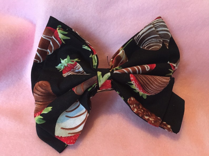Chocolate Covered Strawberry Bow Barrette