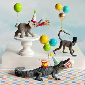 Animal Parade Birthday Circus Cake Topper Carnival Birthday Decorations Alligator Birthday Party Flamingo Cake Topper Elephant Cake Topper