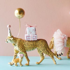 Cheetah Cake Topper / Table Decoration for Children&#39;s Party / Cheetah Birthday /Jungle Party