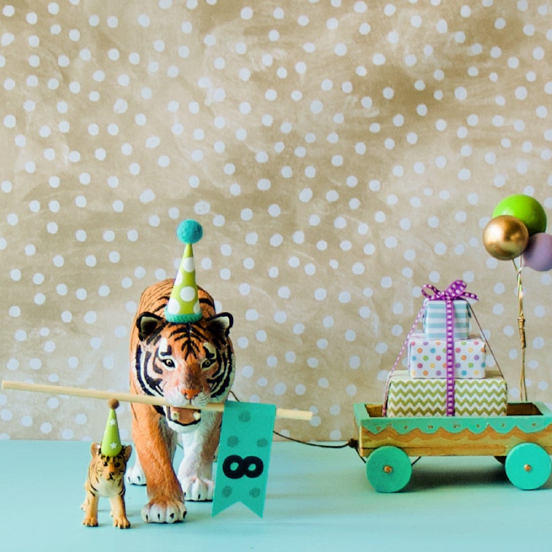 Tiger Birthday Decorations / Tiger Cake Topper / Big Cat jumbo tiger/wagon