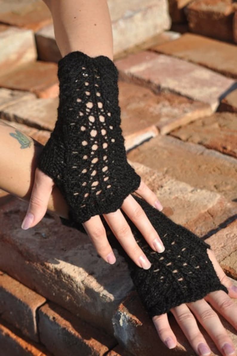 100% Merino Fingerless Gloves Black image 1