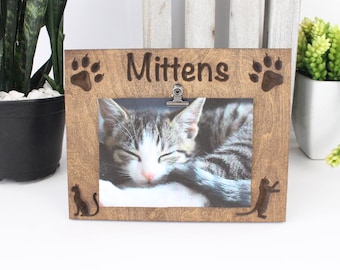 Cat Frame, Cat lover, frame for cat, frame for cat lady, pet decor, pet frame, cat lady gift ideas, pet gift decor, cat picture frame