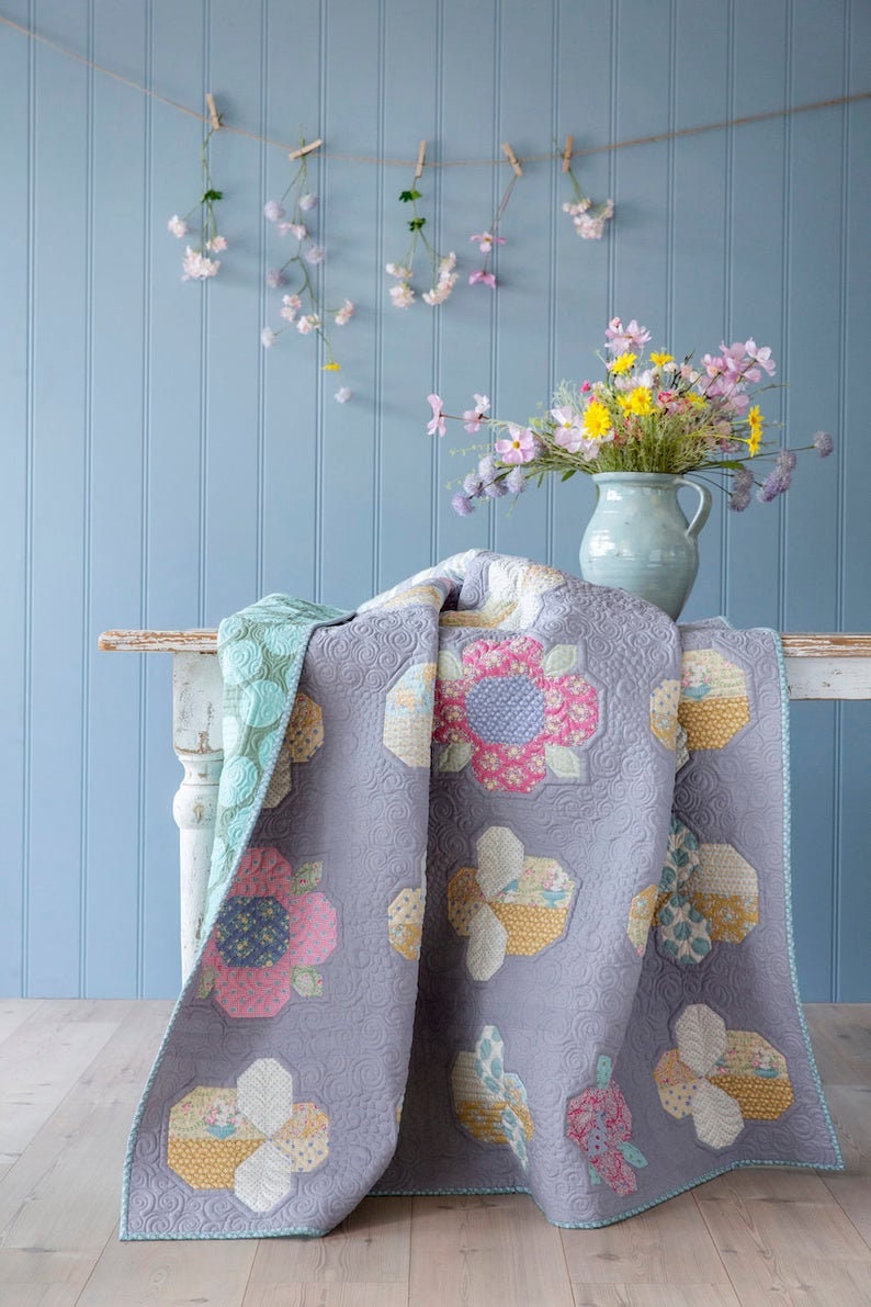 TILDA FLOWER and BEES Quilt Kit with Backing2 choices Etsy