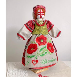 Motanka doll Ukraine gift, Ukrainian doll Motanka Ukrainian folk art, Gift for parents Homedecor Amulet for woman Magical gift for mother image 1