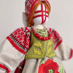 Motanka doll Ukraine gift, Ukrainian doll Motanka Ukrainian folk art, Gift for parents Homedecor Amulet for woman Magical gift for mother image 4