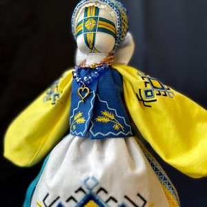 Motanka doll Ukraine Ukrainian gift Handmade Ukrainian Motanka Amulet female Slavic amulet Prosperity gift Ukraine Bride talisman Family image 2