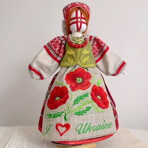 Motanka doll Ukraine gift, Ukrainian doll Motanka Ukrainian folk art, Gift for parents Homedecor Amulet for woman Magical gift for mother image 8