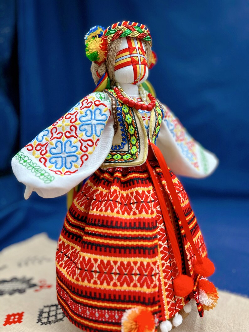 Amulet female Motanka Ukrainian Handmade Motanka doll Ukrainian Ukraine gift doll OOAK Pregnancy gift collectible doll magical amulet doll image 4