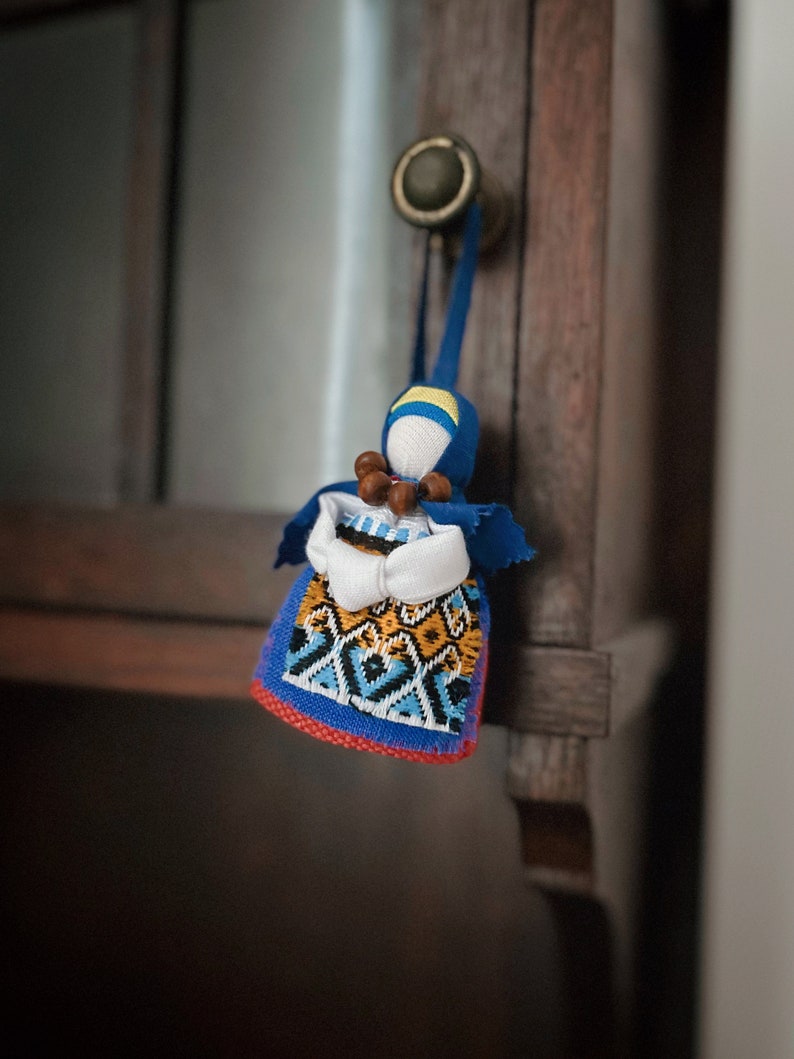 Motanka Handmade Ukrainian doll Motanka Ukrainian folk art, small Gift for Luck, OOAK, Ukraine gift, Homedecor Amulet Lucky charm hanging image 3