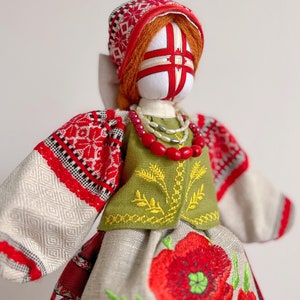 Motanka doll Ukraine gift, Ukrainian doll Motanka Ukrainian folk art, Gift for parents Homedecor Amulet for woman Magical gift for mother image 9