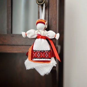 Easter decor Ukraine, Small Motanka doll, Ukrainian doll Motanka Ukraine Easter gift small Made in Ukraine doll amulet magical Ethnic decor image 3