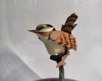 Où que ce soit, n'importe où. Sculpture en pot Wren Bell découpée en papier