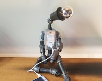 The Day Dreamer - Industrial Robot Lamp with 2 USB ports