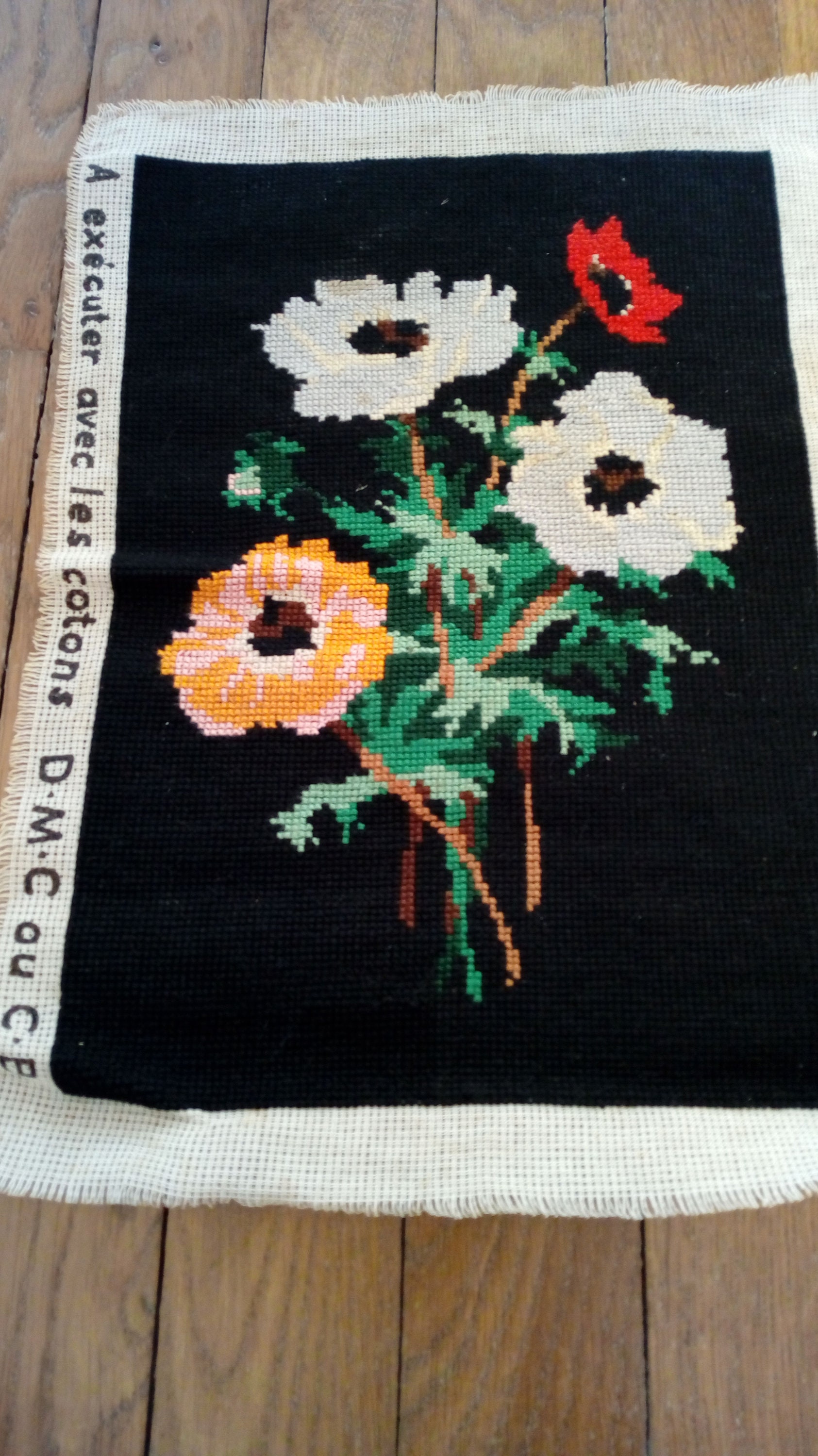 I embroidered a field full of poppies on a mini canvas and loving the  result :) : r/Embroidery
