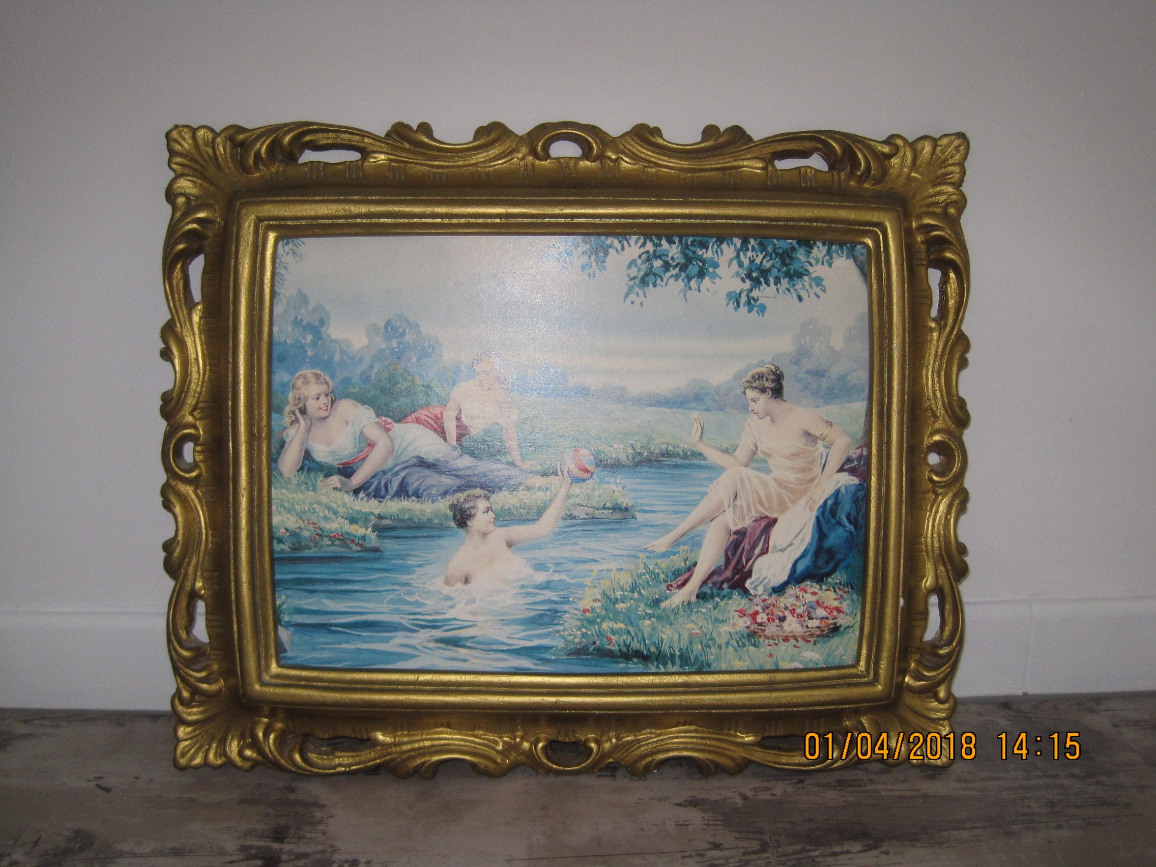 Cadre en Plâtre Doré avec Tableau Image Cartonnée et Velours Rouge à L'arrière + 2 Crochets Pour Sus