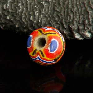 Old traditional Muraqat or Kiffa bead: K 17 image 3