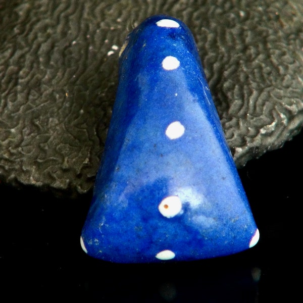 Old Mauritanian Muraqat or Kiffa glass bead: K 29