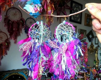 Magically wOMdrous 3D dreamcatcher earrings ((glow in the dark))