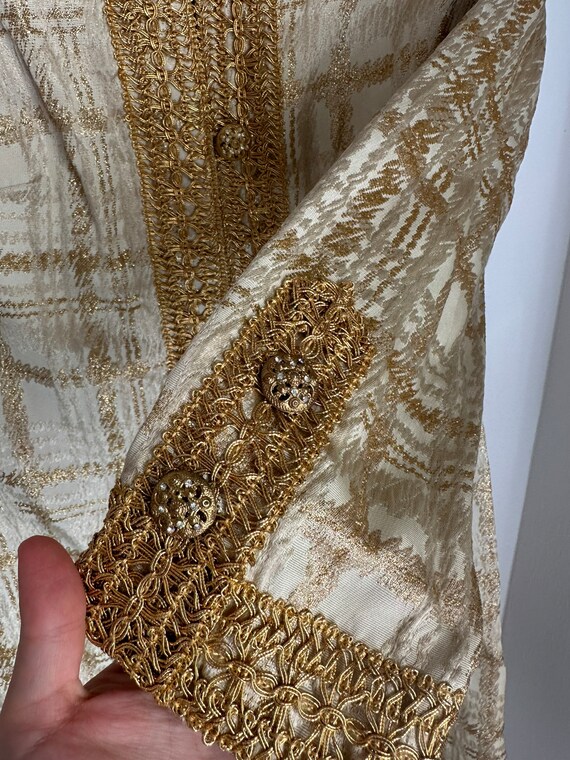 Vintage Mod Metallic Gold Brocade Dress - image 8