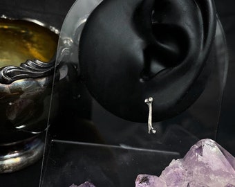Bones Ear Studs - Cat Bone Earrings - Memento Mori Earrings - Silver Goth Jewelry - Goth Gift - Witchy Jewelry - Bones Ear Studs - dainty