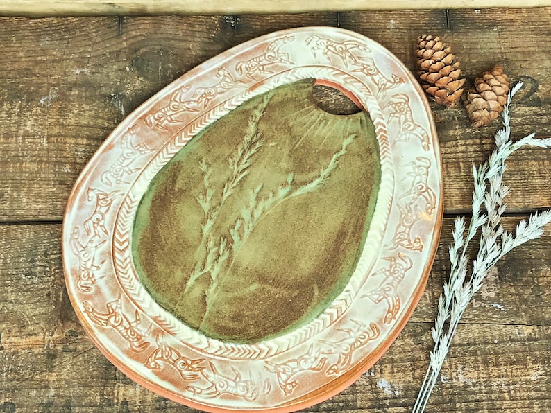 IN STOCK ~ Rustic Native American Wild Mustang /& Grasses Ceramic Cheese Board Cheese Plate Cutting Board ~ Vermont Handmade Pottery ~